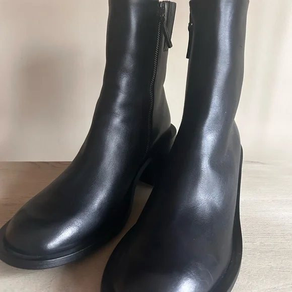 Marsell Allucino Leather Ankle Boots - Picture 5 of 7